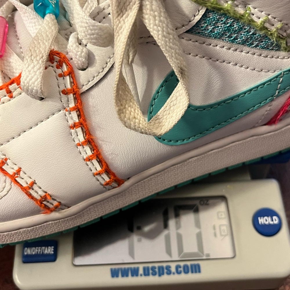 Nike Air Jordan 1 Mid SE GS White Teal Retro DM6218-100 Size 6Y UK  5.5 EUR 38.5 - Picture 15 of 15